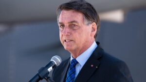 Bolsonaro Apela à Pacificação Nacional Após Explosões em Frente ao STF