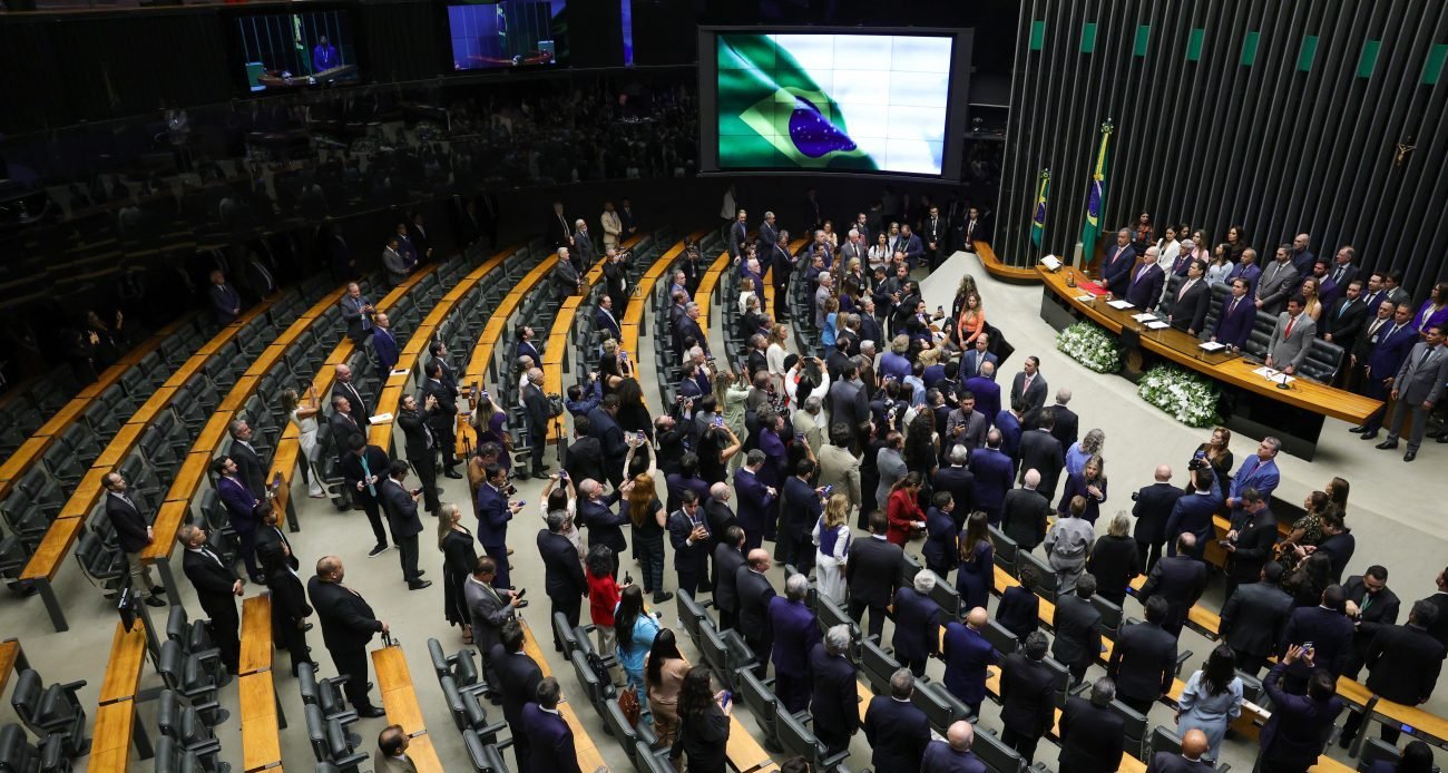 Minirreforma Eleitoral aprovada na Câmara limita multas e blinda fundos partidários - Imagem do artigo original