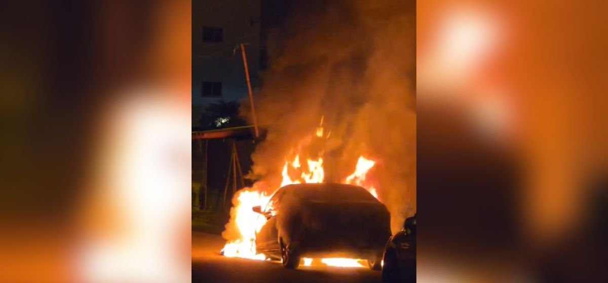 Suposto incêndio criminoso consome veículo em Florianópolis e mobiliza investigação policial - Imagem do artigo original
