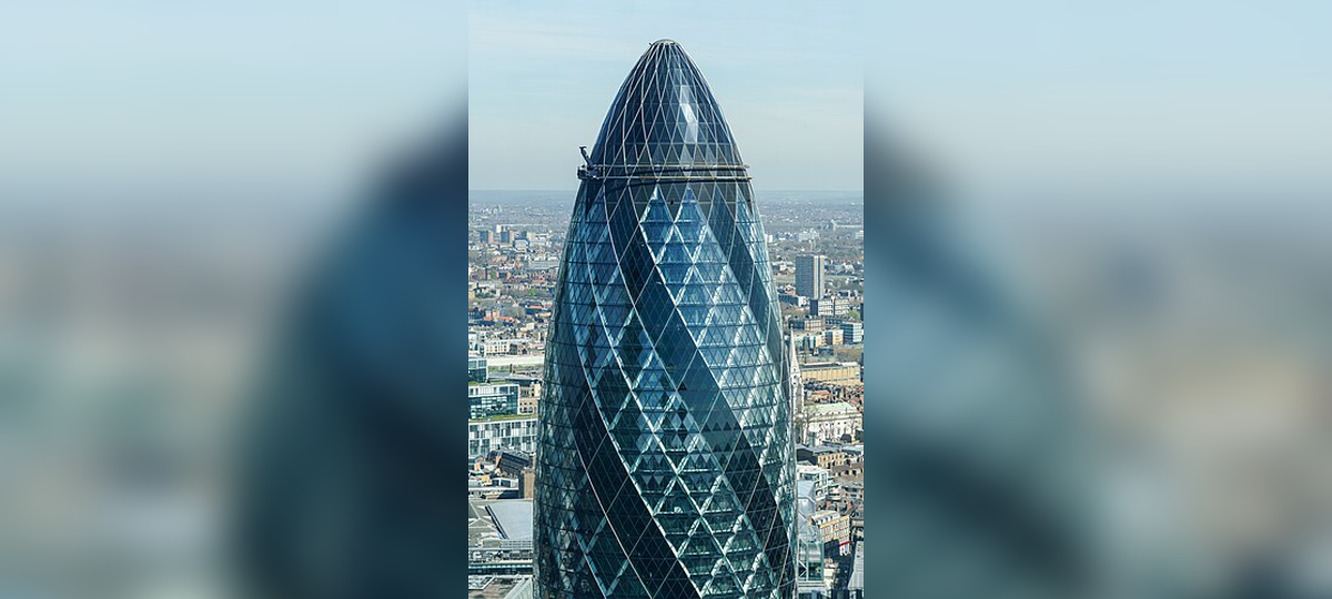 Banco Safra detém o emblemático arranha-céu Gherkin e consolida presença estratégica no coração financeiro de Londres - Imagem do artigo