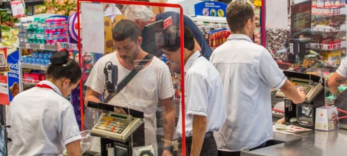 Convenção Coletiva redefine salários e horários dos supermercados em Goiás até 2026 - Imagem do artigo