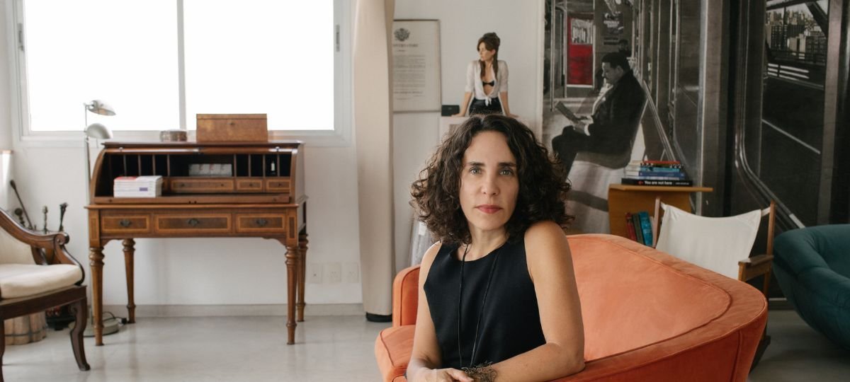 Solteirice como escolha: pesquisa indica maioria dos brasileiros solteiros por decisão consciente - Imagem do artigo