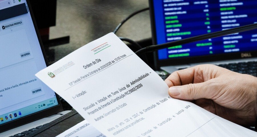 Disputa por Verbas Federais Acelera Cenário Político em Mato Grosso às Vésperas de 2026 - Imagem do artigo original
