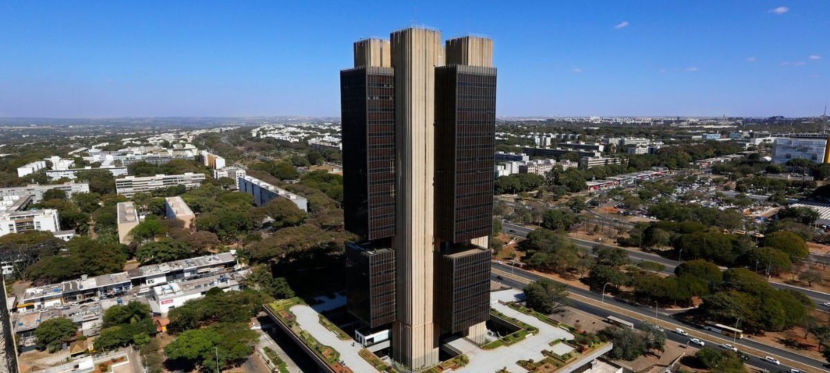 Super Quarta: Mercado projeta corte de 0,25 p.p. na Selic enquanto Fed deve manter juros inalterados - Imagem do artigo