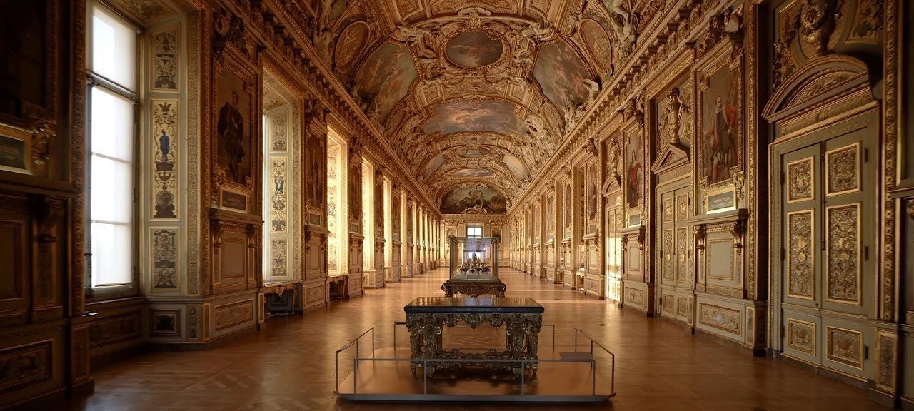 Roubo de US$ 102 milhões no Louvre: joias da Coroa Francesa seguem desaparecidas e história ganha filme de Romain Gavras - Imagem do artigo