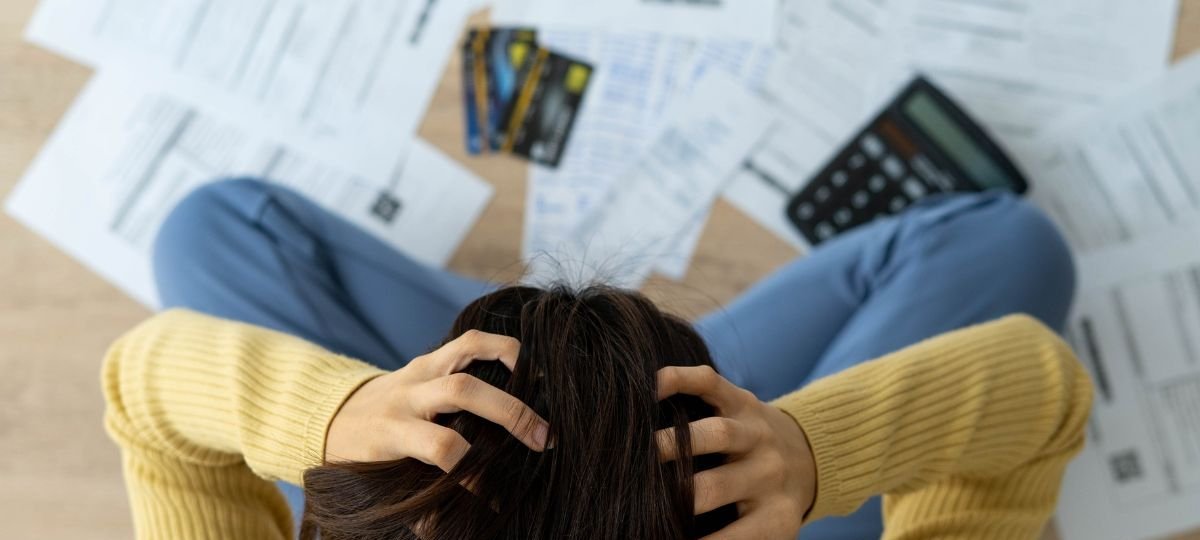 Custo Efetivo Total: entenda o indicador que pode reduzir os juros das dívidas e evitar prejuízos silenciosos - Imagem do artigo