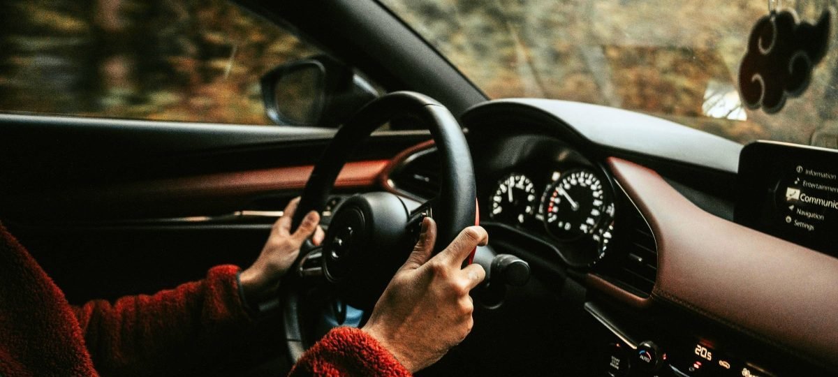 Espírito Santo estende isenção de ICMS a motoristas de aplicativo e inclui veículos elétricos - Imagem do artigo