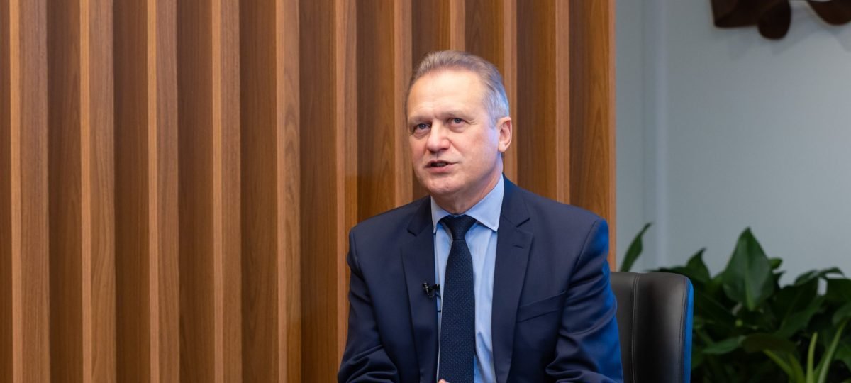 JBS muda liderança global: Wesley Batista Filho assume CEO e Gilberto Tomazoni vai para o Conselho após elevar receita a US$ 86,2 bilhões - Imagem do artigo